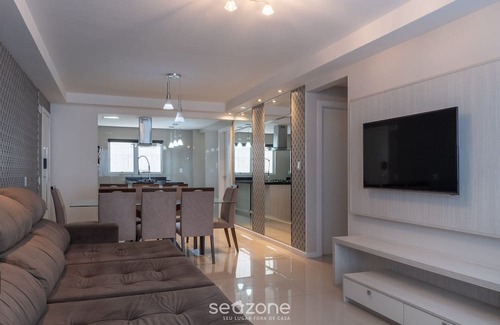 Centro Apartment | 3BR apt 110m to Beach, Near BC Sights Drb0205