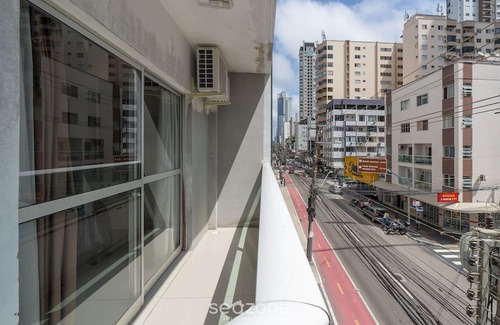 Centro Apartment | 3BR apt 110m to Beach, Near BC Sights Drb0205