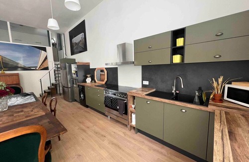 Espira de l'Agly House | Spacious Artist's Studio Duplex