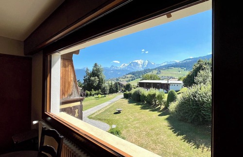 Combloux Apartment | Comfortable studio with a view of the Mont-Blanc