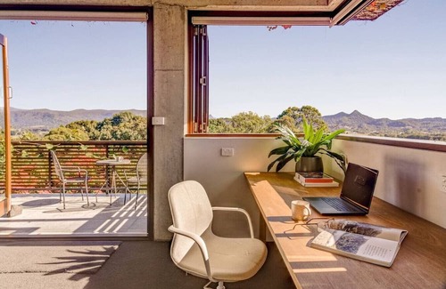 Myocum House | The Hill House Hinterland Haven