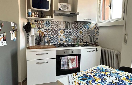 Lorenteggio House | Bright Green Apartment – Segneri M4