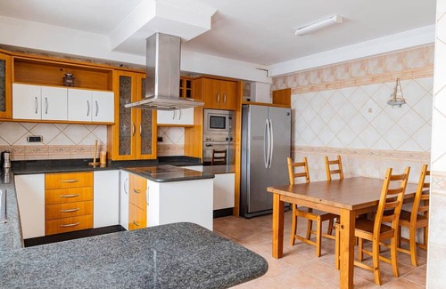 Corralejo Apartment | 'Corralejo Ian’s Dreams4' with Shared Terrace, Shared Garden and Wi-Fi