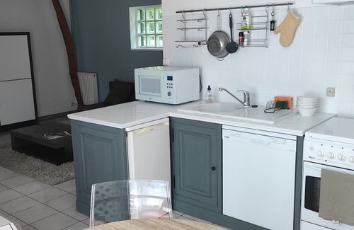 Domart-en-Ponthieu House | Holiday Home 'Domaine De L'olympe' with Wi-Fi