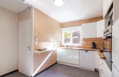 Thenon House | Authentic Stay in Dordogne – Comfortable Gîte with Heated Pool