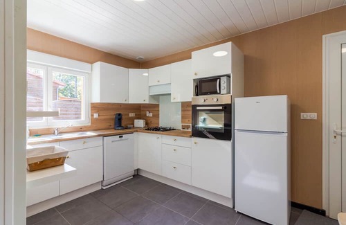 Thenon House | Authentic Stay in Dordogne – Comfortable Gîte with Heated Pool