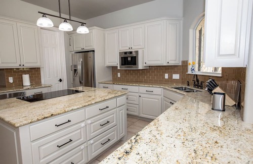 Austin House | Spacious 7-bedroom house at the junction of Austin, Driftwood & Dripping Springs