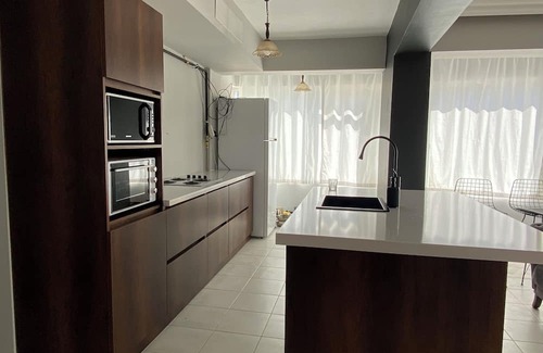 Akcay Apartment | 3-bedroom roof top in charming Akçay with fitness room, AC and pool