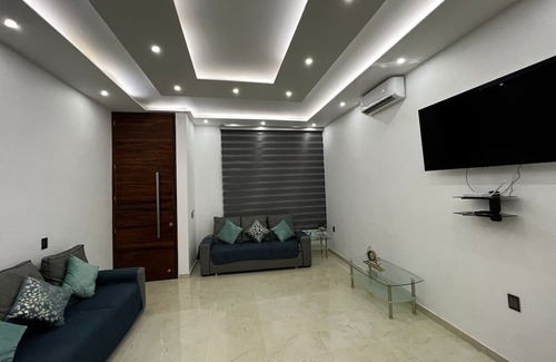 Tequila House | Charming 3-bedroom house in delightful Tequila with AC,beatiful and modern house