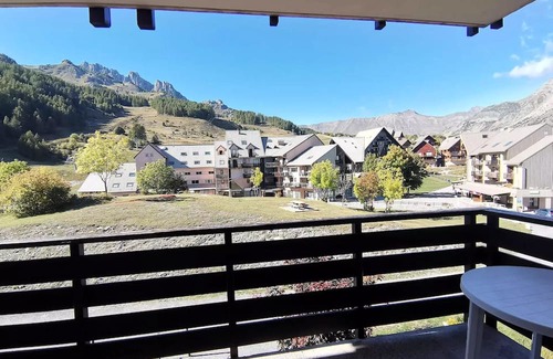 Reallon Apartment | Chabrieres Residence - Beautiful 2 bedroom apartment for 6 beds in Réallon