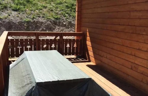 Reallon Ski Chalet | Chalets of the Needles - Superb 8 bed chalet in Réallon