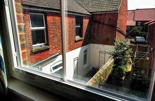 Cromer House | Brookley House Cromer Coast (5 Bed 8 Guests)
