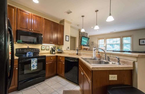 Maggie Valley Condo | Tee Time Terrace Summ