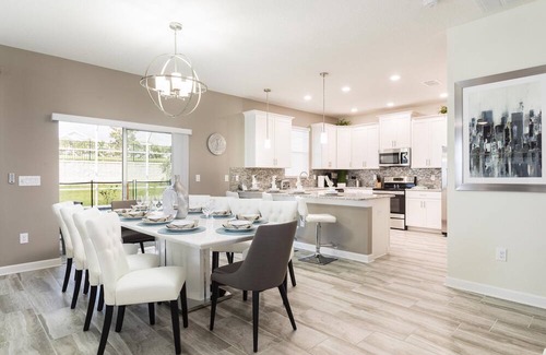 Davenport Condo | Cozy Family Pool Home with Game Room-1516MB