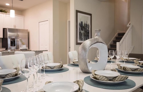 Davenport Condo | Cozy Family Pool Home with Game Room-1516MB
