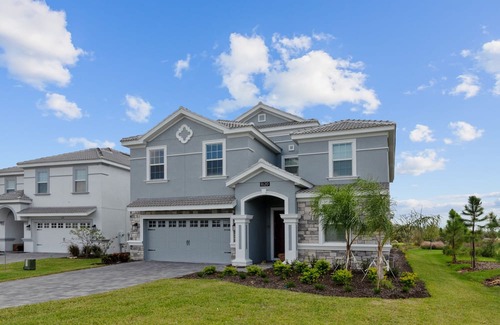 Davenport Condo | Lovely Pool Home with Spa and Game Room-1620MC