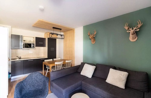 Les Orres Apartment | Residence Les Terrasses Du Soleil D'or - 2 Rooms for 5 People