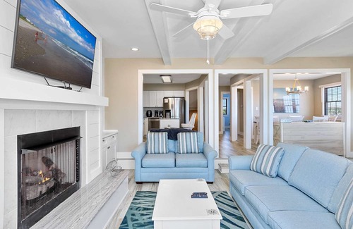 Emerald Isle House | Beautiful Oceanfront Beach Townhouse