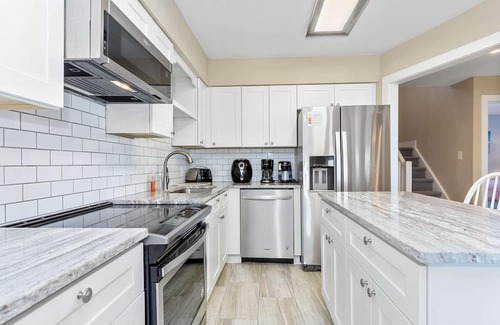 Emerald Isle House | Beautiful Oceanfront Beach Townhouse