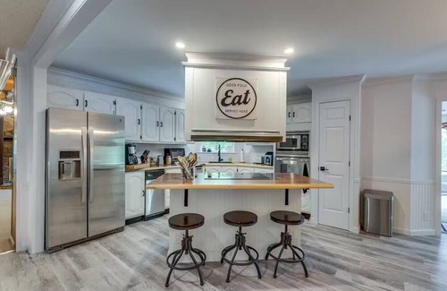 Kedron House | Boston Theta Springs