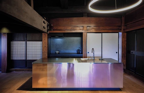Ikeda House | Spend a relaxing time with your loved one in a 120-year-old farmhouse. Enjoy the lovely satoyama time watching the ears of rice swaying in the wind, listening to birds singing, and looking up at the starry sky!