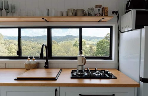 Kidaman Creek Apartment | Couples’ Winter Retreat | Fire Pit + 60-Acre Bliss