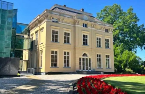 Wageningen House | Modern Haven w/Spa Access | Nature Reserves, Local Attractions | Onsite Dining