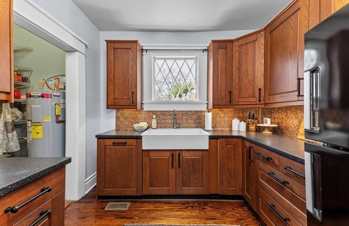 Forest Hills House | 3 bed/2 BA house in great Augusta area w/Wi-Fi, AC, and many restaurants nearby