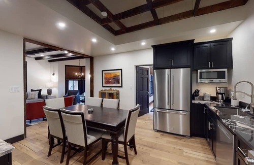 Downtown Santa Fe House | Artesia Casita: Downtown Santa Fe Railyard District, short walk to Plaza