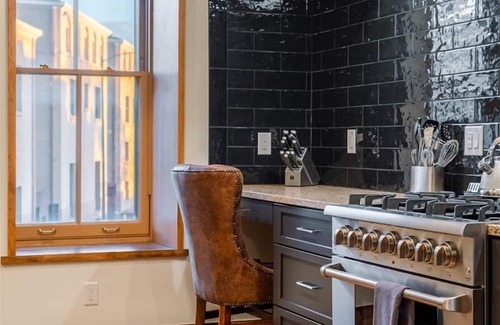 Downtown Santa Fe Condo | Water Street Residence C: Located just 400 feet from the Plaza!