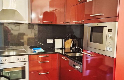 Rauris Apartment | Beautiful apartment for 4 guests with pool, WIFI, TV, terrace and parking