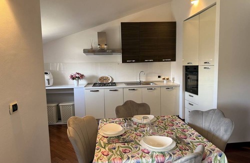 Porto Torres Apartment | Lovely apartment for 3 guests with WIFI, A/C, TV, balcony and parking