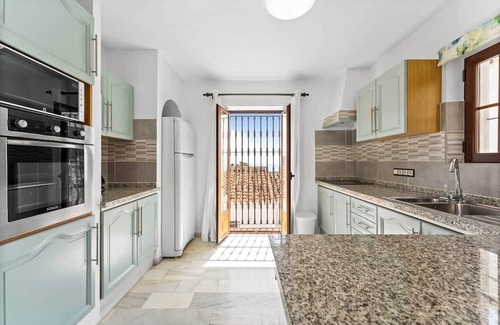 Mijas House | This townhouse is a 2 bedroom(s), 2 bathrooms, located in Mijas, Andalusia.