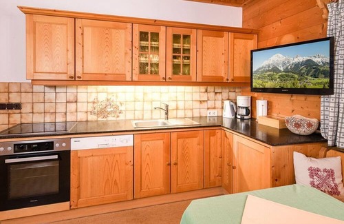 Leogang Apartment | Double room, shower, WC - Herzog, Haus