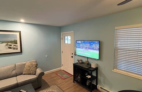 North End Condo | Beach Block Cozy 2-bedroom condo with AC, WiFi in fabulous Ocean City