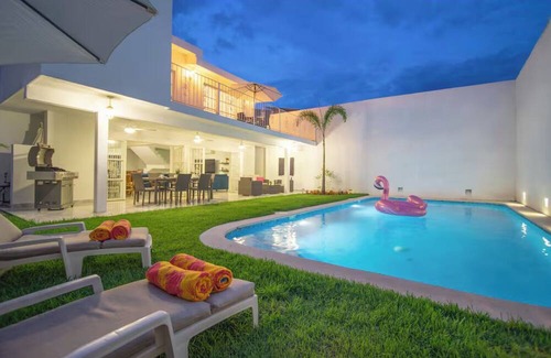 Puerto Vallarta House | Casa Hannah with Private Pool Parking