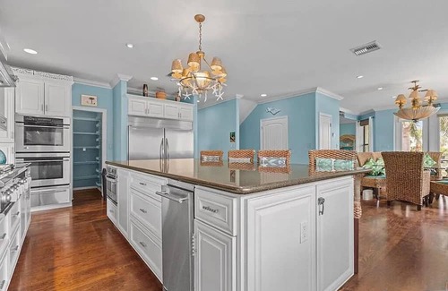 South Padre Island House | Luxury Villa w/Private Pool & Spa, Sunset View, SpaceX Launch View & Elevator