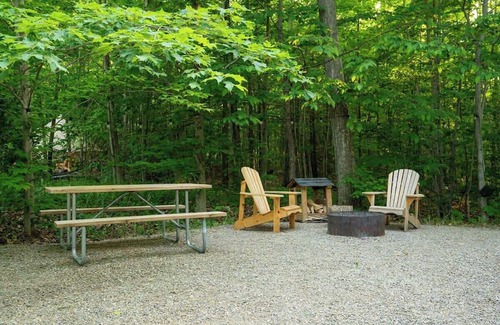 Miller Lake House | Nautical Glamping close to Grotto