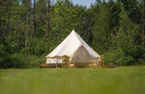 Miller Lake House | "Mariner" Tent near Tobermory