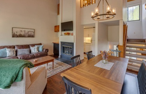 Lincoln House | Updated Mountainside Condo