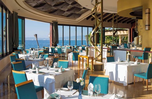 Puerto Vallarta House | Luxury Meets Nature at Garza Blanca Resort & Spa in Stunning Puerto Vallarta