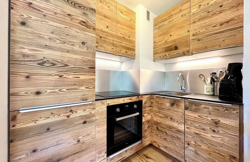 Megeve Apartment | Apartment with balcony in the heart of Megève