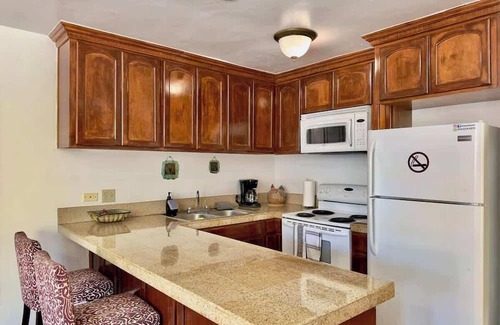 Playas de Rosarito Apartment | Puerto Nuevo Surf Casita las Palmas 1 BR with pool
