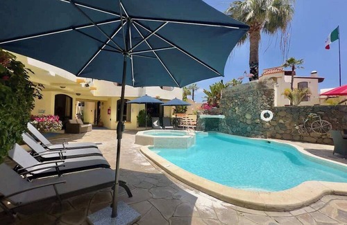 Playas de Rosarito Apartment | Puerto Nuevo Surf Casita de Mimbre 1BR with pool