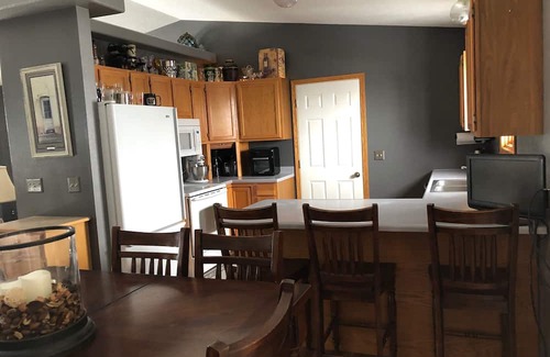 Sturgis House | Spacious 5-bedroom house in fantastic Sturgis with AC, WiFi