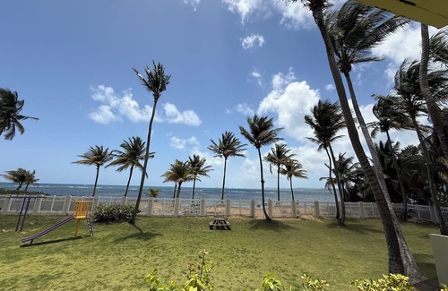 La Pared Apartment | Beachfront Garden Apartment with Ocean View. This unit is fully equipped.