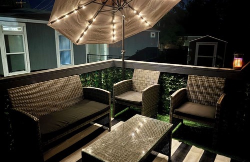 Sherman House | NEW Family/worker friendly, 500Mb, WD, Netflix, More photos coming soon!