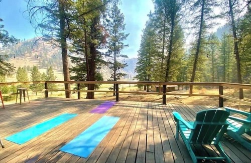 Shoup Apartment | Cozy Glamping Tent by the Beautiful Salmon River!