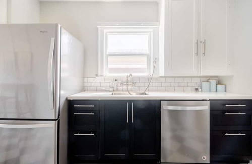 Alberta Arts District House | Classic 1920s Alberta Two Bedroom Haven