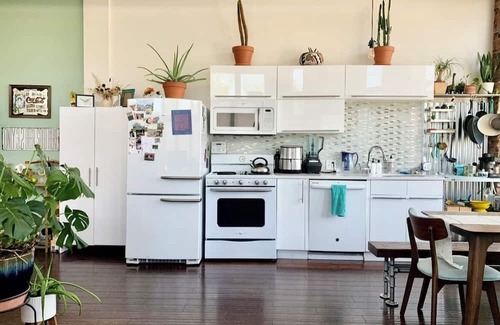 Cole House | Stunning & unique 1-bedroom home w/private patio, plenty of natural light, AC
